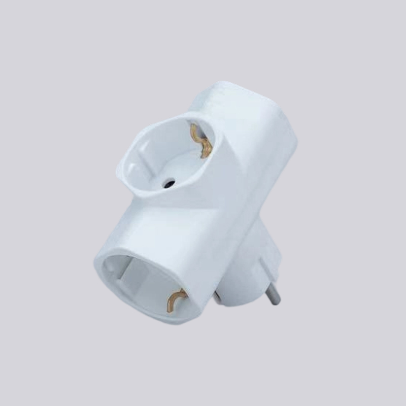 Adaptateur à trois fiches rondes de type allemand G01-03